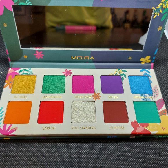 Moria - Fearless Heart Shadow Palette - Picture 3 of 3